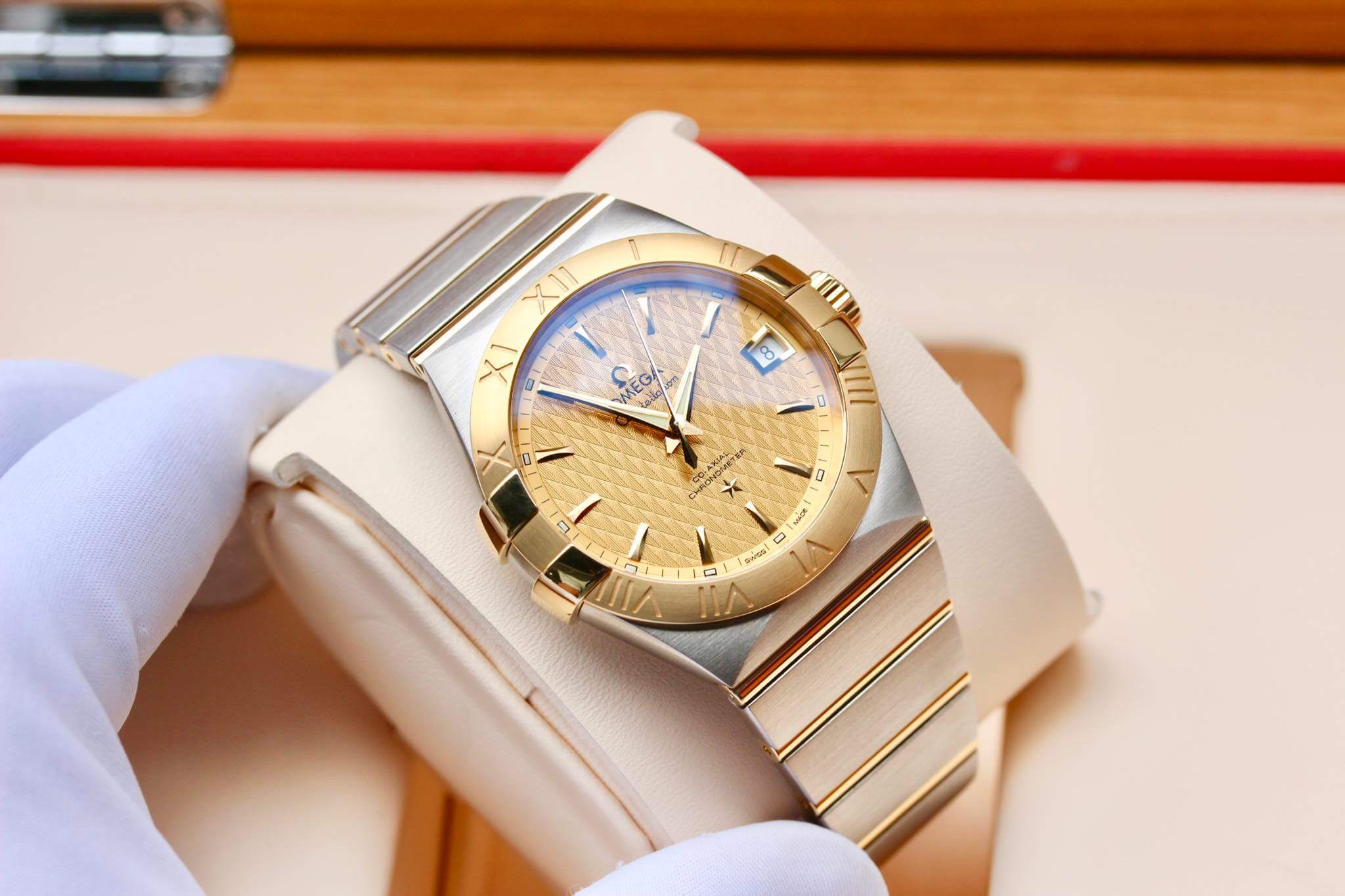 ĐỒNG HỒ OMEGA CONSTELLATION 123.20.38.21.08.002 WATCH