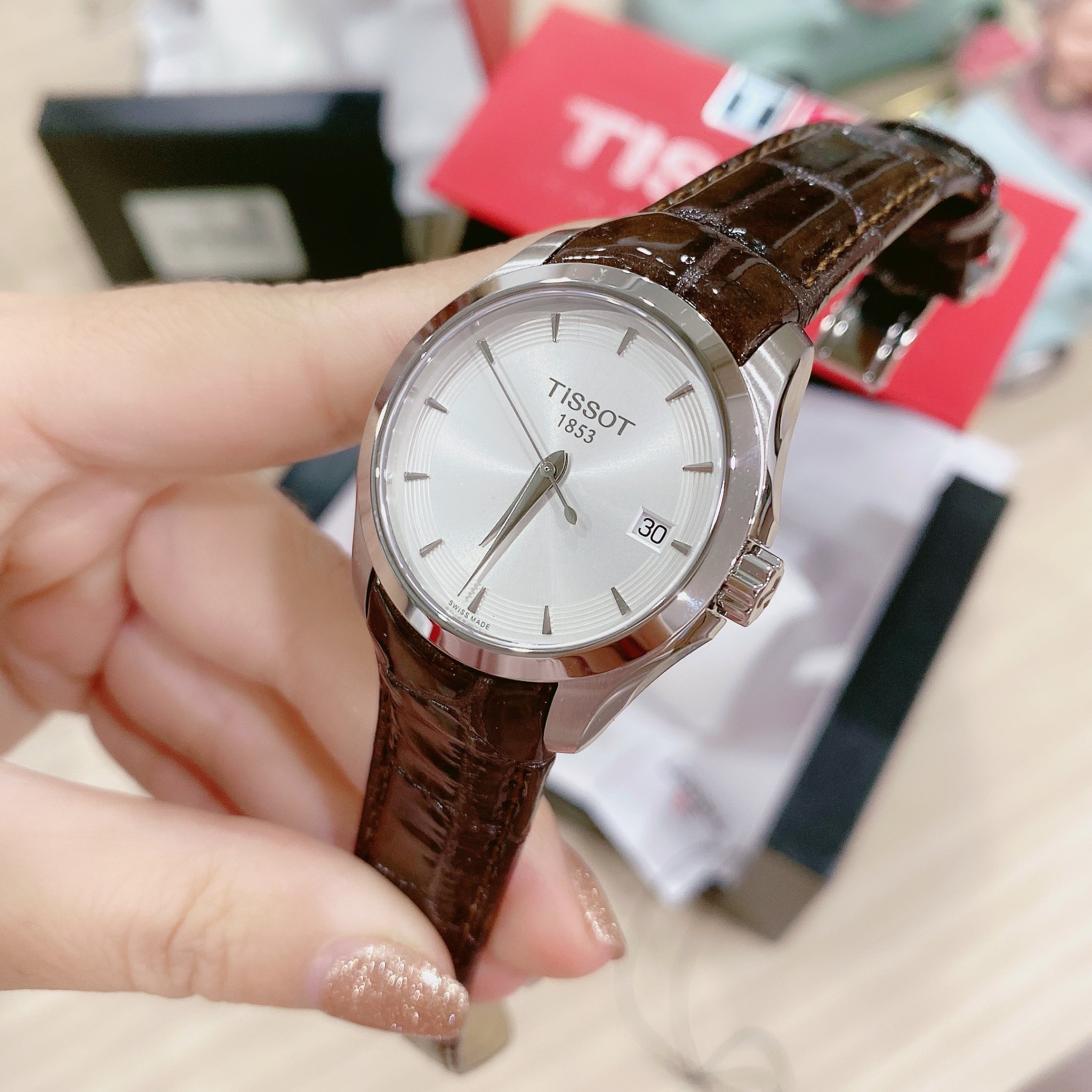 ĐỒNG HỒ NỮ ĐỒNG HỒ TISSOT COUTURIRE LADY T035.210.16.031.03 (T0352101603103)