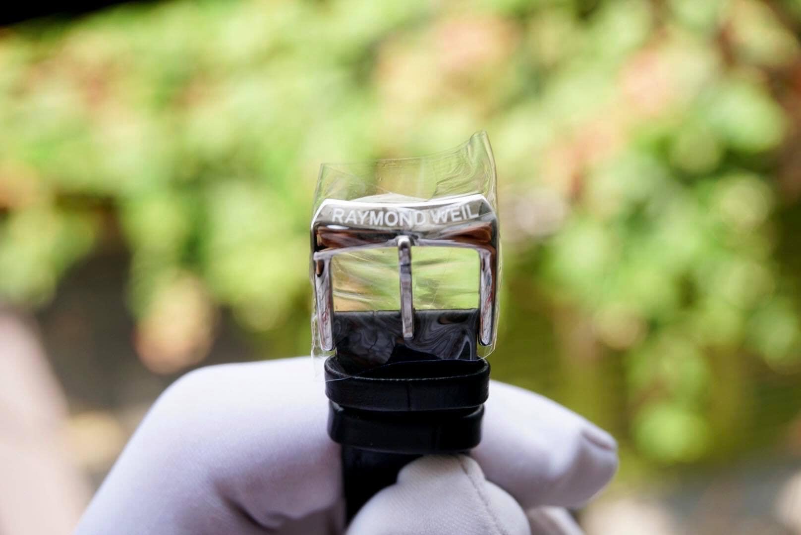 ĐỒNG HỒ RAYMOND WEIL 2837-STC-50001 MAESTRO AUTOMATIC WATCH 40MM