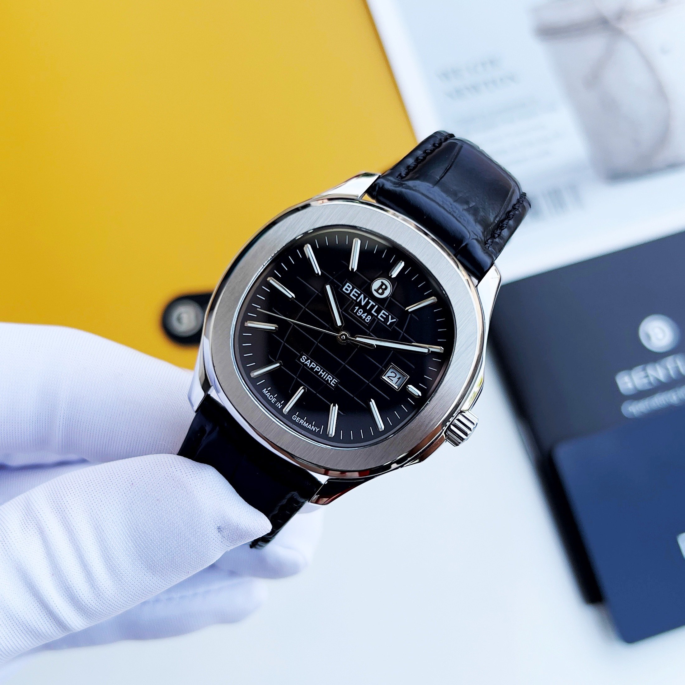 ĐỒNG HỒ NAM BENTLEY NAUTILUS BL1869-10MWBB-MS-GL-D