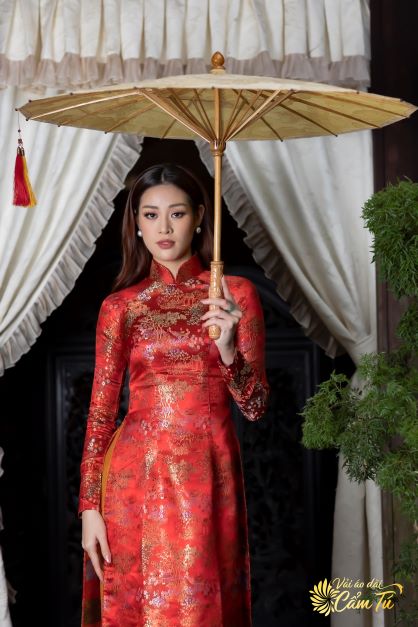 Lụa Cao Cấp KV0097 Gấm Thô Màu Đỏ Hoa Văn