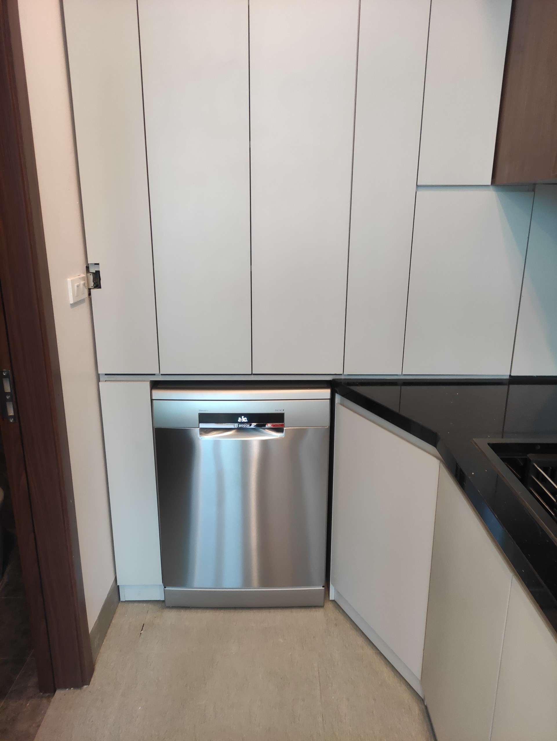 Lắp đặt Máy rửa bát Bosch SMS6ECI07E Tại Cổ Nhuế, Bắc Từ Liêm, Hà Nội