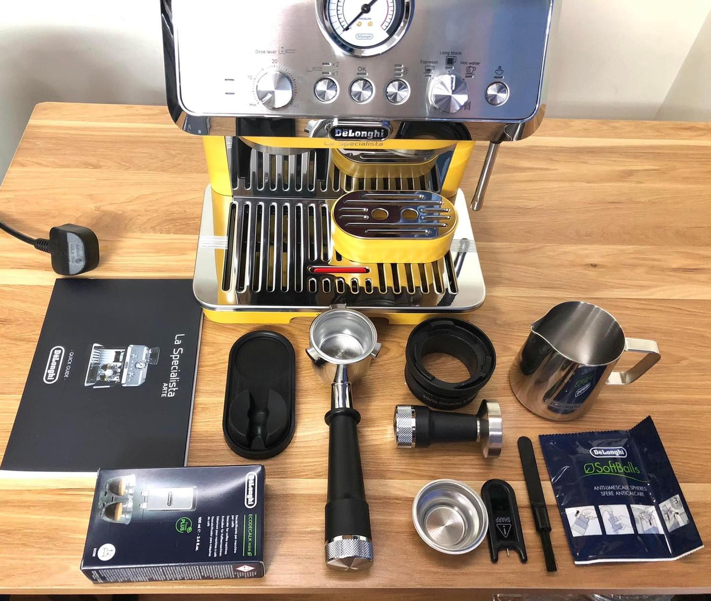 Máy pha cà phê De’longhi EC9155.MB La Specialista Arte