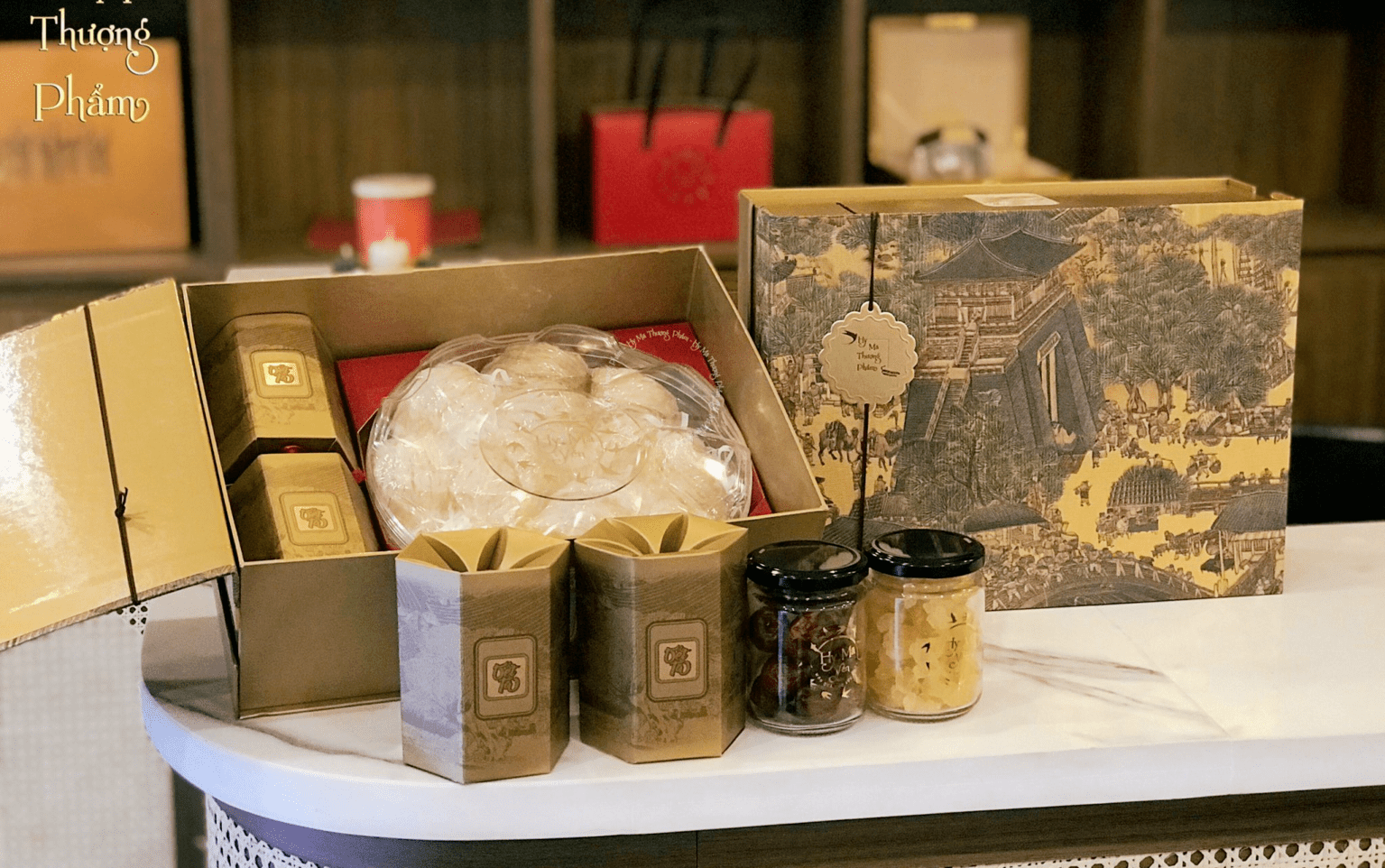 Hy Mã Thượng Phẩm