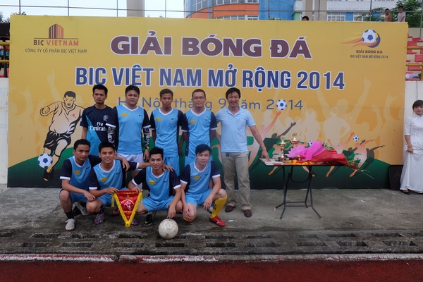 Tham gia giải bóng đá BIC VIỆT NAM 2015