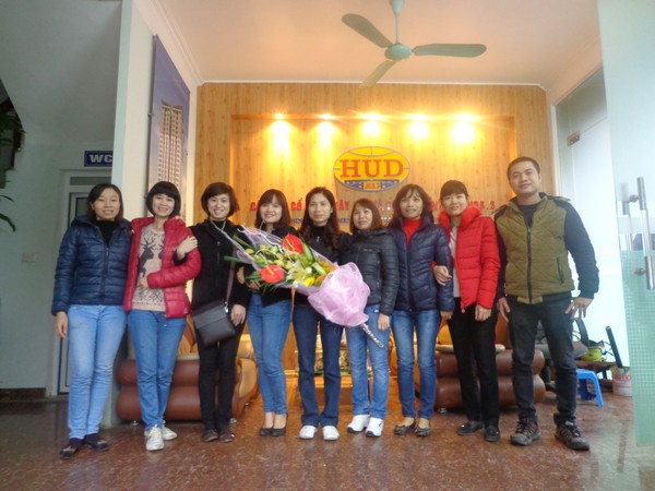 BCH Công đoàn Công ty HUD3.3 tổ chức ngày Quốc tế phụ nữ (08/03/2014) cho chị em.