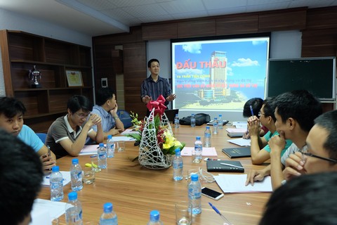 Công ty HUD3.3 tổ chức lớp học: Tìm hiểu pháp luật về đấu thầu