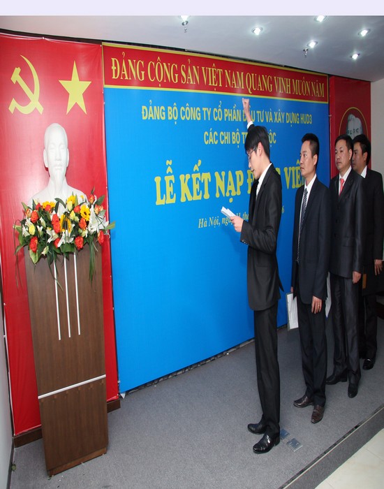 LỄ KẾT NẠP ĐẢNG NĂM 2016