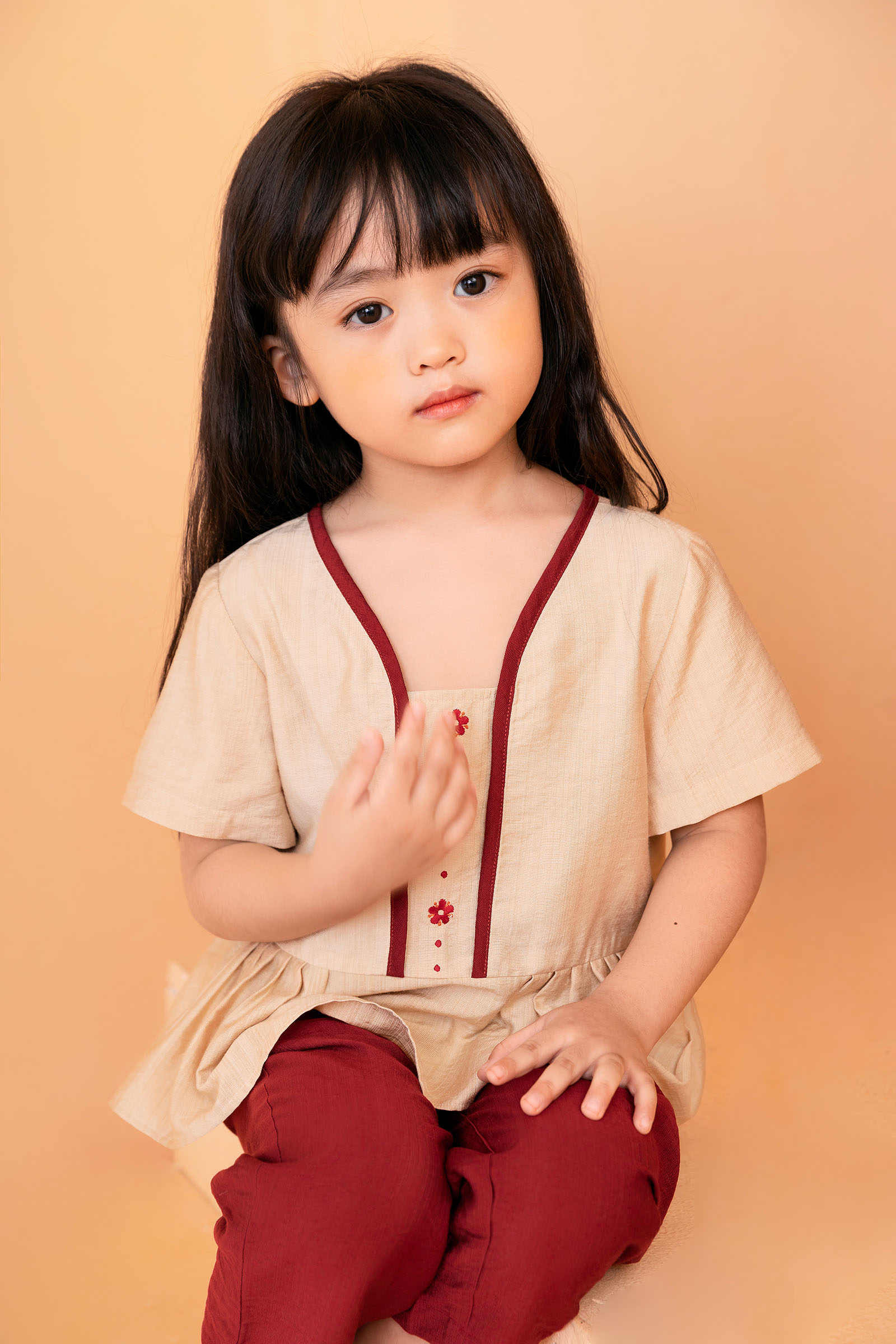 Bộ bé gái ngắn tay thêu Freedy - KBN1204-Mẹ và bé