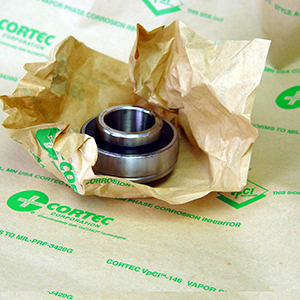 Bao bì chống rỉ Cortec VpCI®: Màng túi PE vs Giấy: Loại nào phù hợp cho bạn? (Phần 1.)