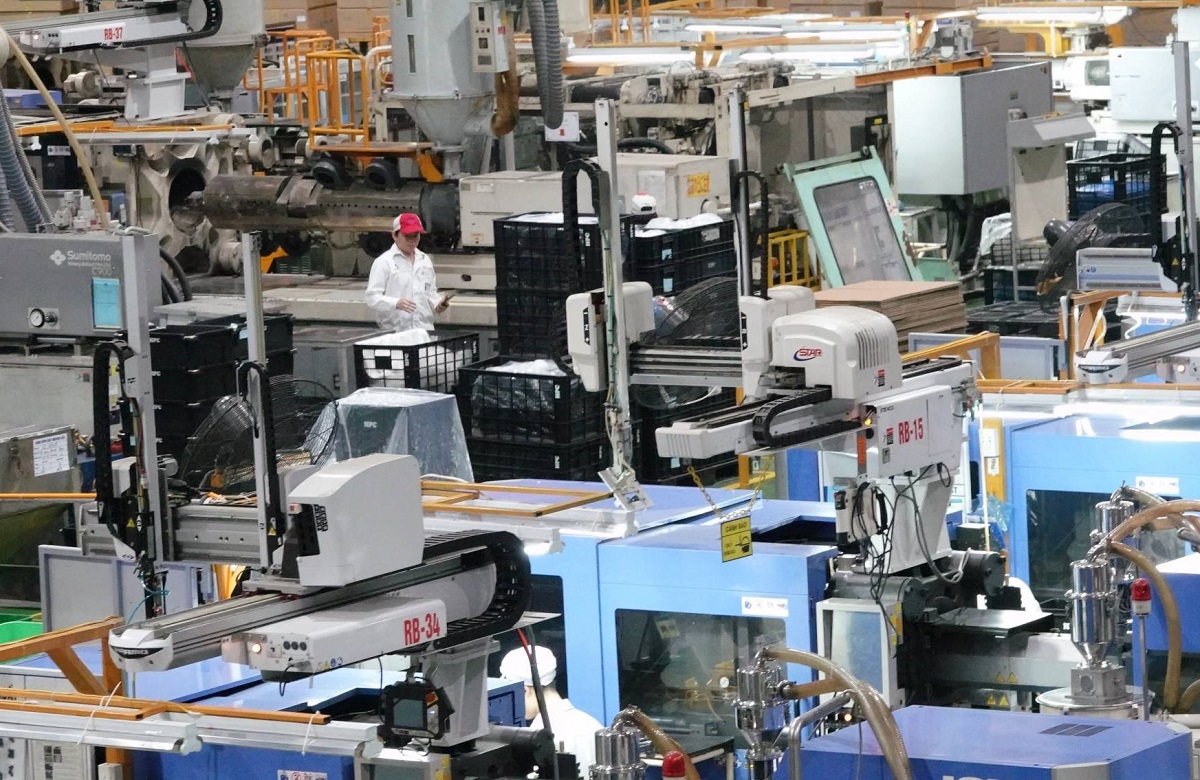 PMI giảm xuống 51,9 điểm, ngành sản xuất Việt Nam vẫn duy trì tăng trưởng