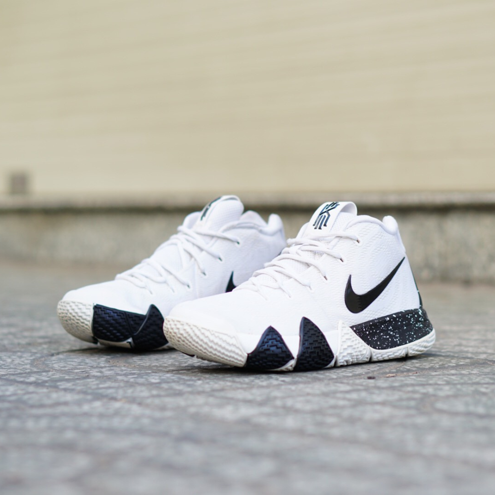 2hand Giay Bong R Secondhand NIKE KYRIE 4 OREO AV2296 100 Chinh Hang Ti m Giay C Sai Gon
