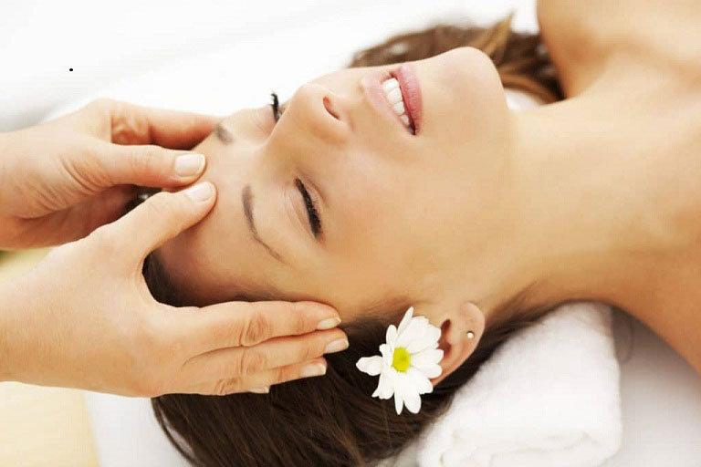PHƯƠNG PHÁP XOA BÓP BẤM HUYỆT TRONG ĐIỀU TRỊ ĐAU ĐẦU MIGRAINE: CƠ SỞ LÝ LUẬN VÀ HƯỚNG DẪN LÂM SÀNG