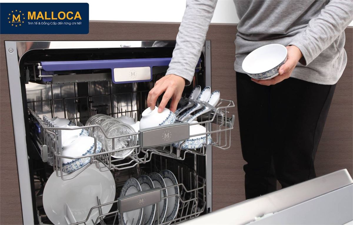 Máy Rửa Bát Malloca WQP12 J7309E E5