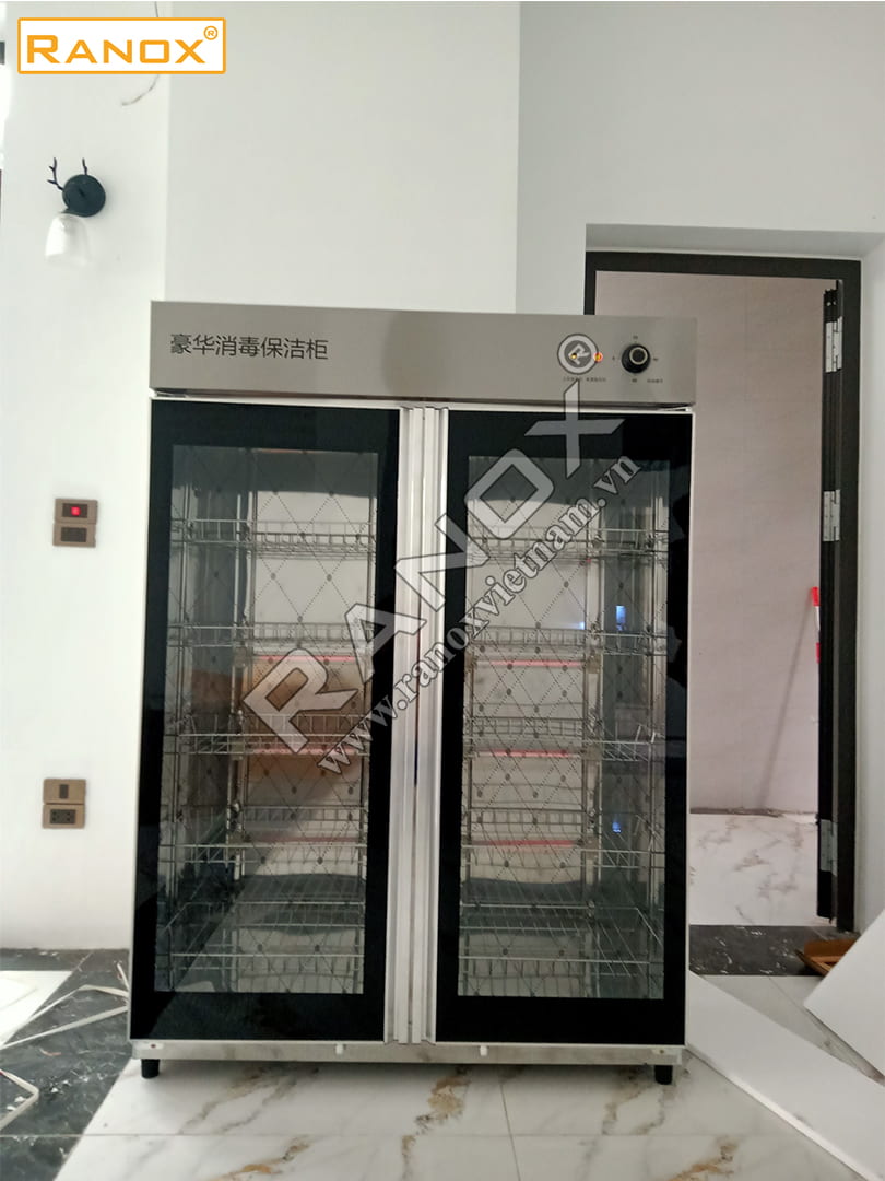 TỦ SẤY BÁT ĐĨA CÔNG NGHIỆP YTP-1000