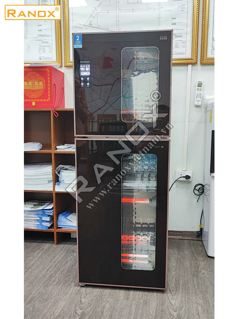 TỦ SẤY BÁT GIA ĐÌNH ĐIỀU KHIỂN CẢM ỨNG MÀU NÂU CAFE