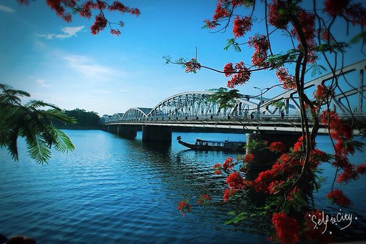 Tour Vĩnh Phúc - Huế - Đà Nẵng 4 ngày 3 đêm đường bay