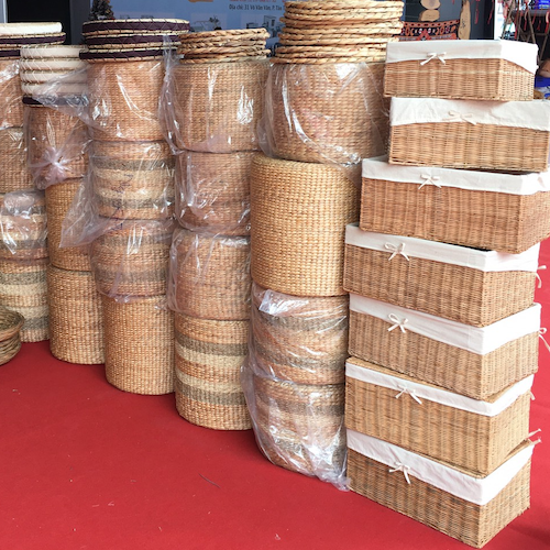 Đôn ngồi lục bình 40x40cm - Round Water Hyacinth Woven Ottoman