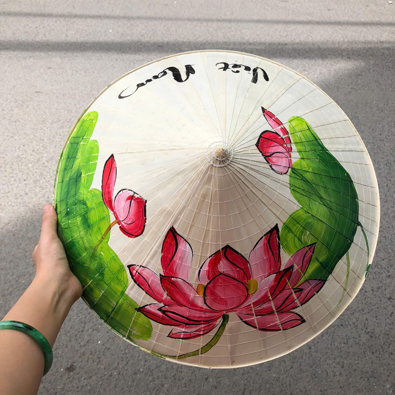 Nón lá Huế vẽ trang trí decor phong cách đồng quê -  Nón lá biểu diễn văn nghệ nhiều kích thước