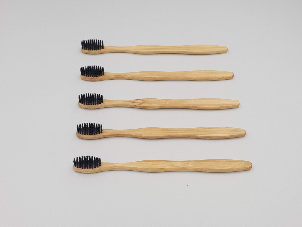 Bàn chải tre thân thiện môi trường cho cá nhân/ khách sạn/ resort/ khu du lịch - Bamboo Toothbrush
