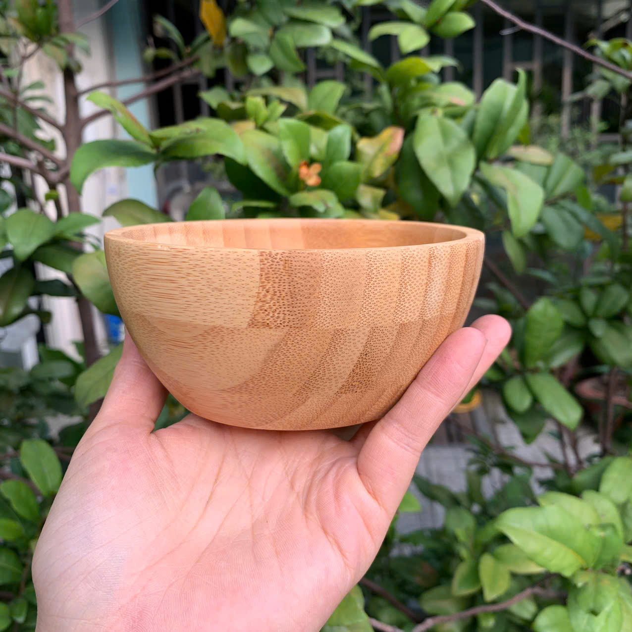 Bát tre ăn cơm- Chén bằng tre đẹp tiện lợi