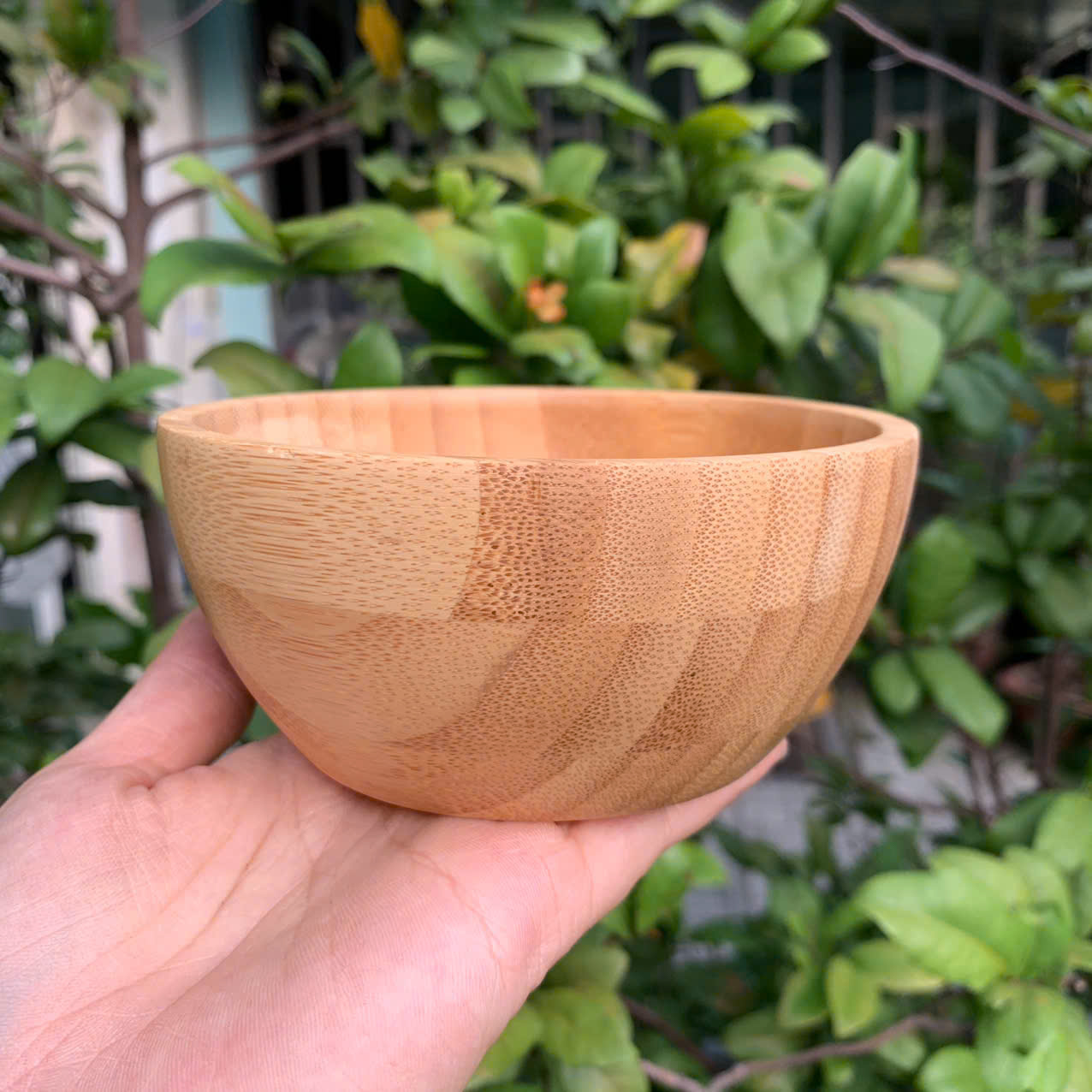 Bát tre ăn cơm- Chén bằng tre đẹp tiện lợi