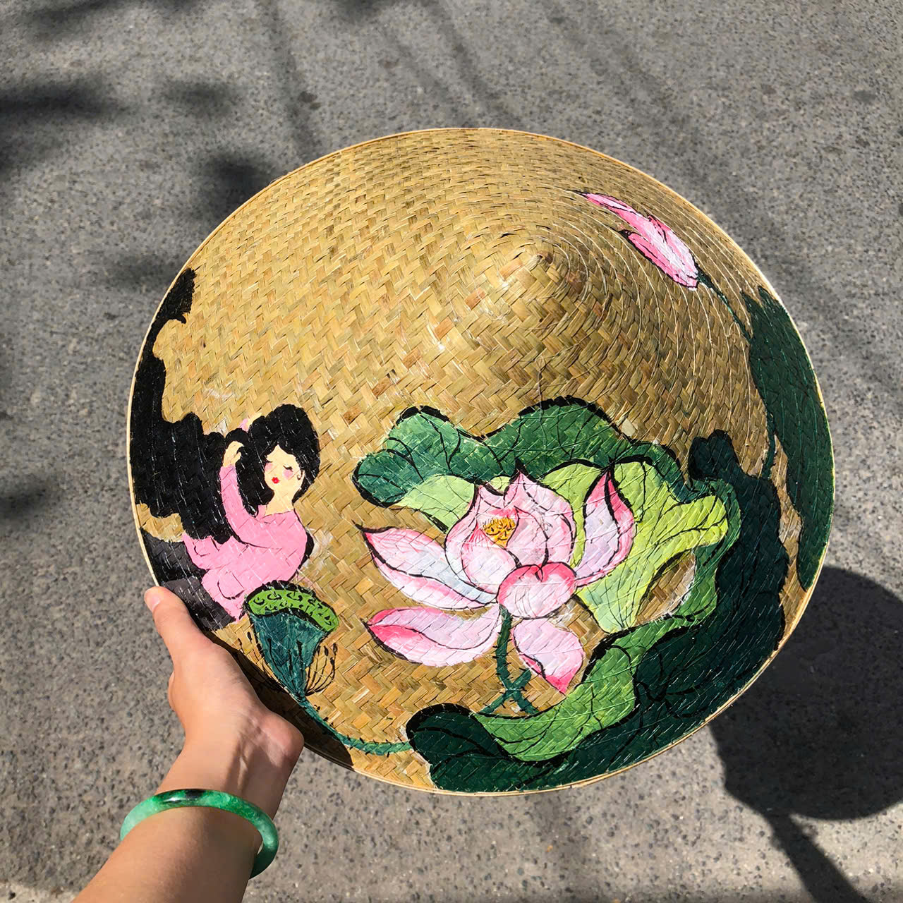 Nón Cỏ Bàng vẽ hoa đẹp - Nón Lá Cỏ Bàng Chắc Chắn (có sẵn dây nón)