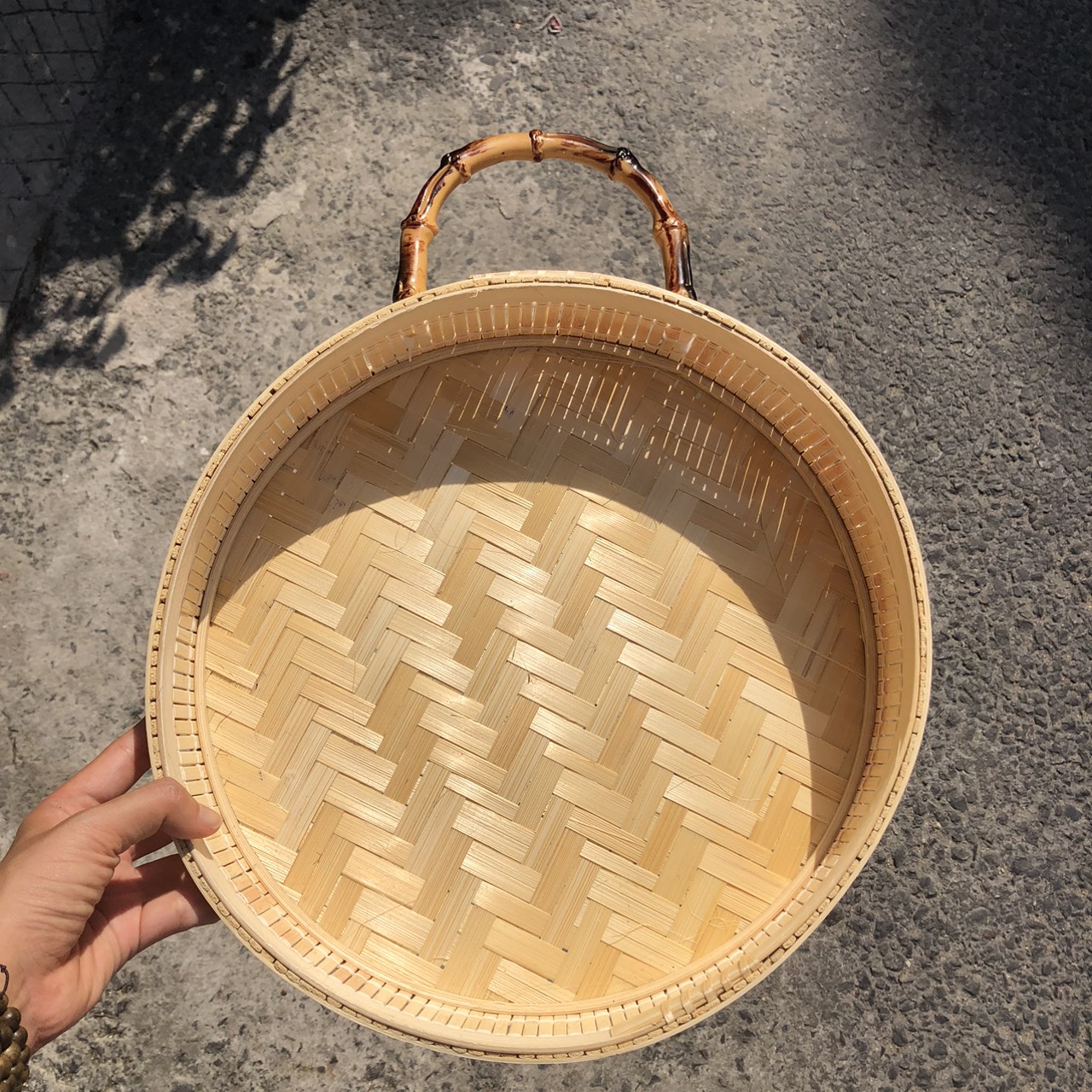 Giỏ cắm hoa tròn bằng tre - Giỏ tre tròn cắm hoa, đựng trái cây