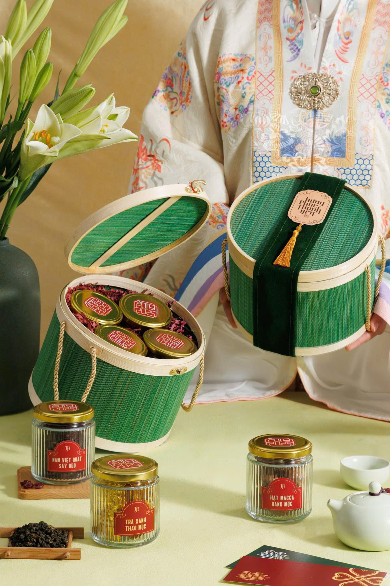 Hộp mành tre tròn nhiều màu đựng quà tặng - Giỏ đựng quà đẹp