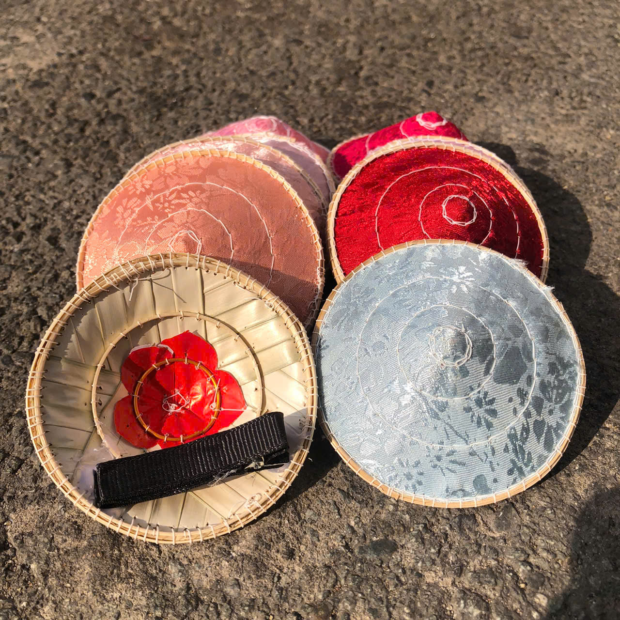 KẸP TÓC Nón lá LỤA mini cực xinh xắn - Kẹp tóc nón lá dễ thương làm quà tặng