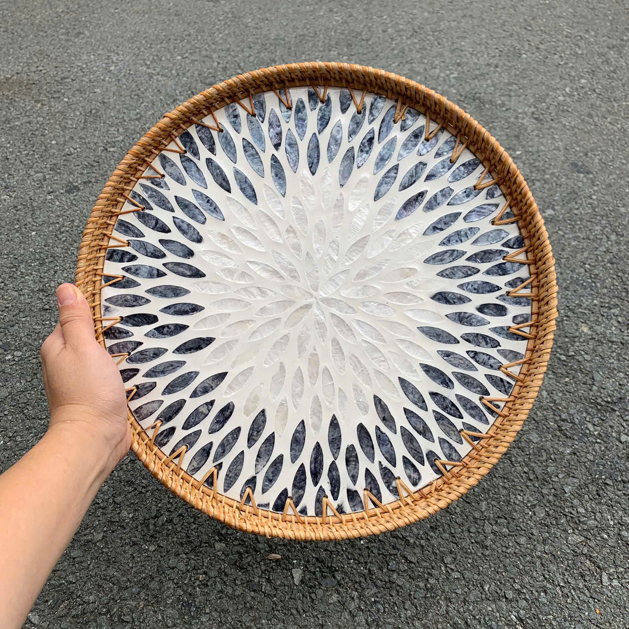 Khay Mây Khảm Trai - Mâm Mây Khảm Trai Đựng Đồ An, Trang Trí Bàn Ăn