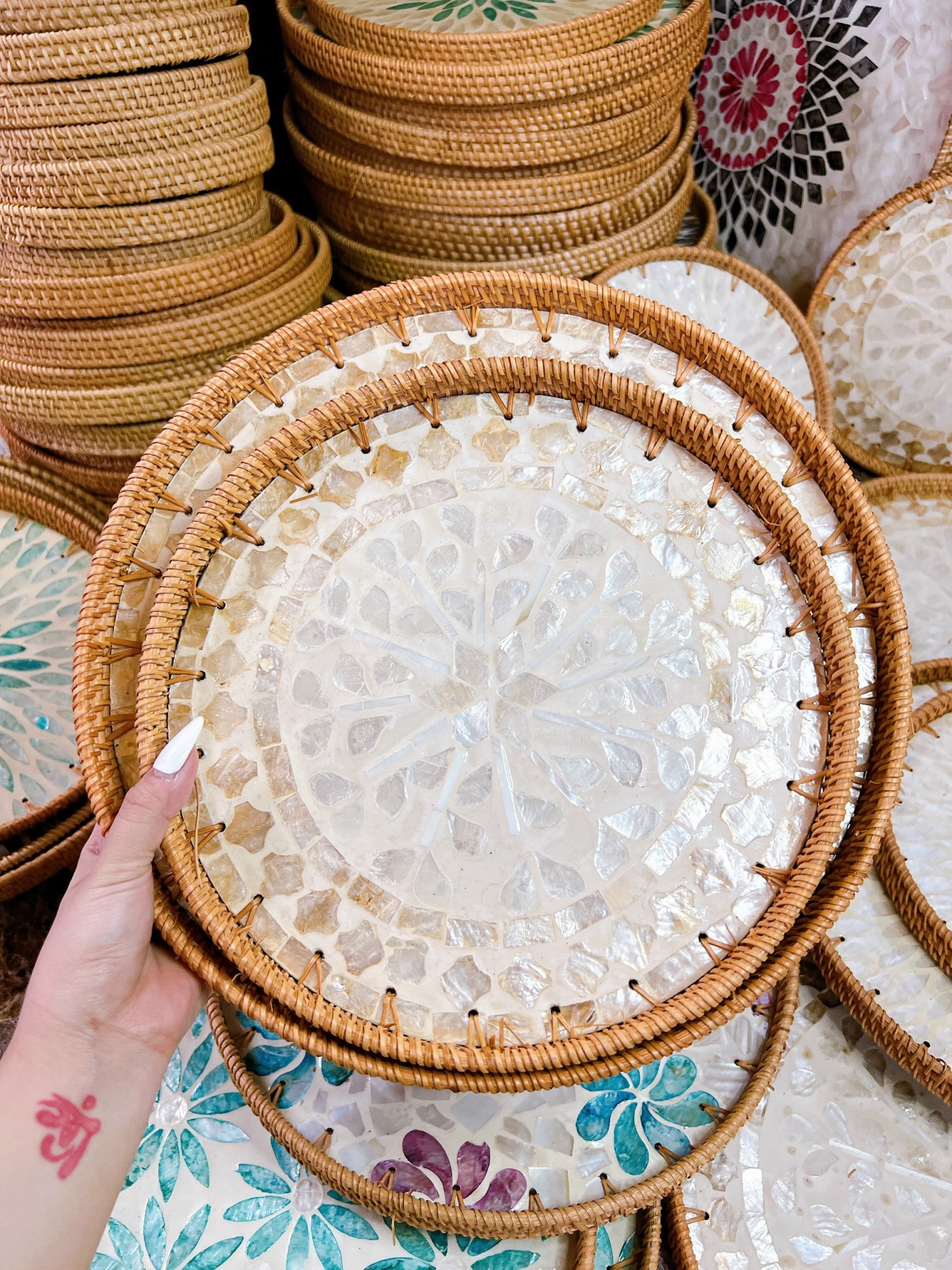 Khay Mây Khảm Trai - Mâm Mây Khảm Trai Đựng Đồ An, Trang Trí Bàn Ăn