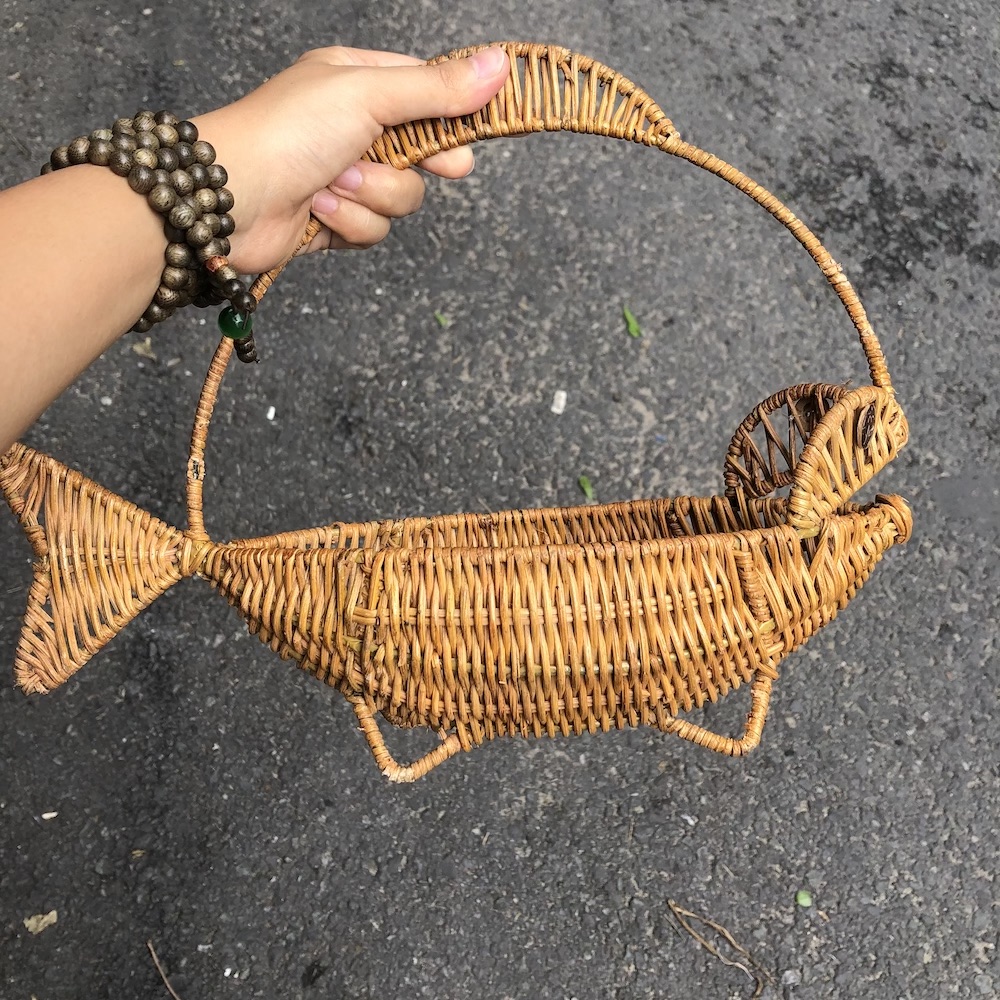 Rổ mây trang trí decor hình con cá đựng trái cây/ bánh kẹo