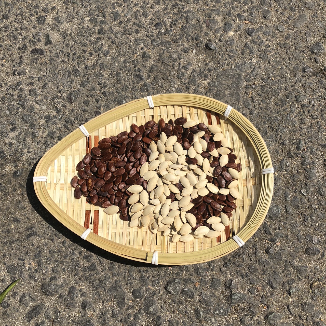 Mẹt Tre Hình Giọt Nước - Dĩa tre đựng đồ chụp ảnh