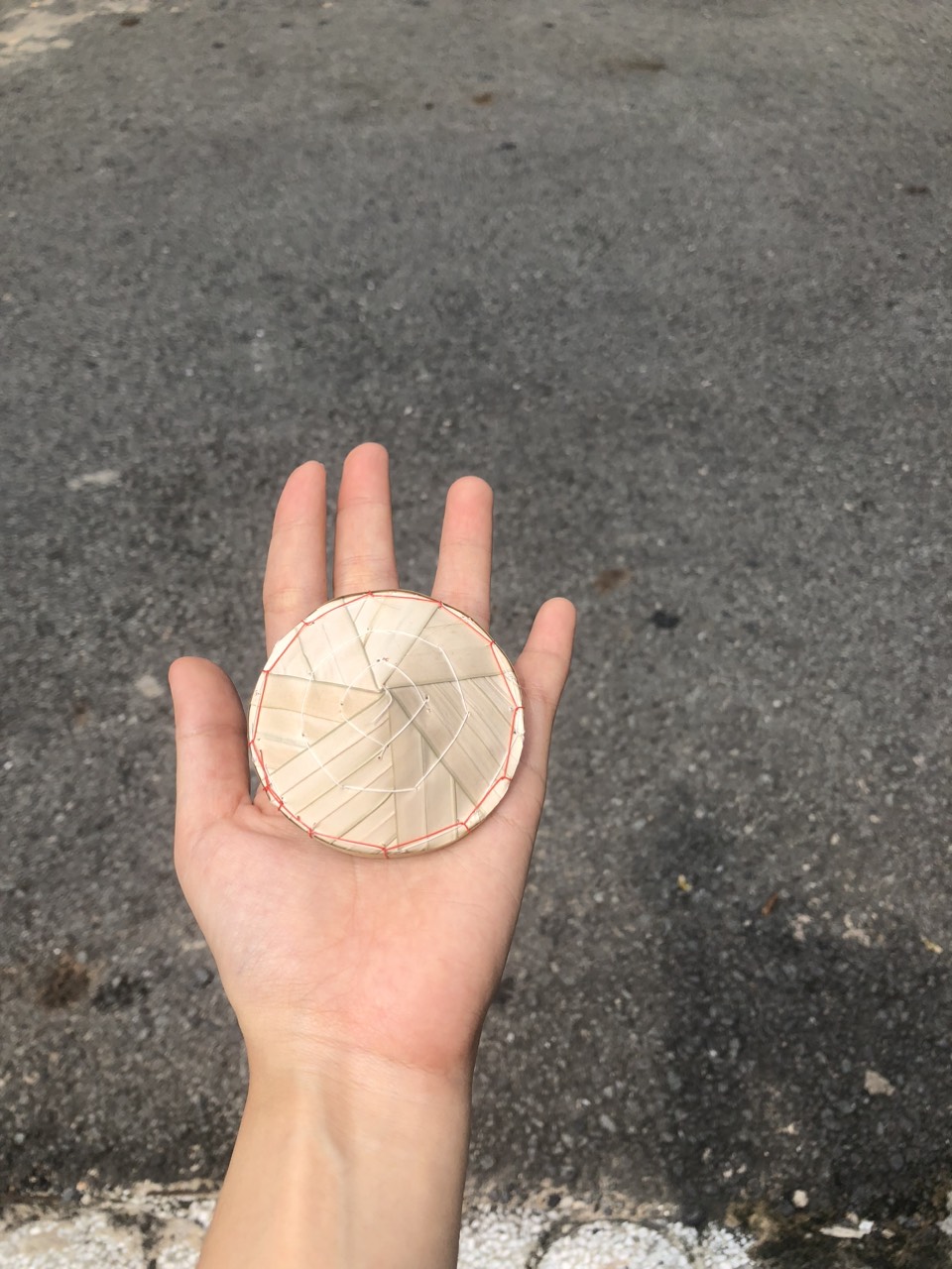 Nón lá mini trang trí phong cách đồng quê -  Nón lá decor đủ kích  thước