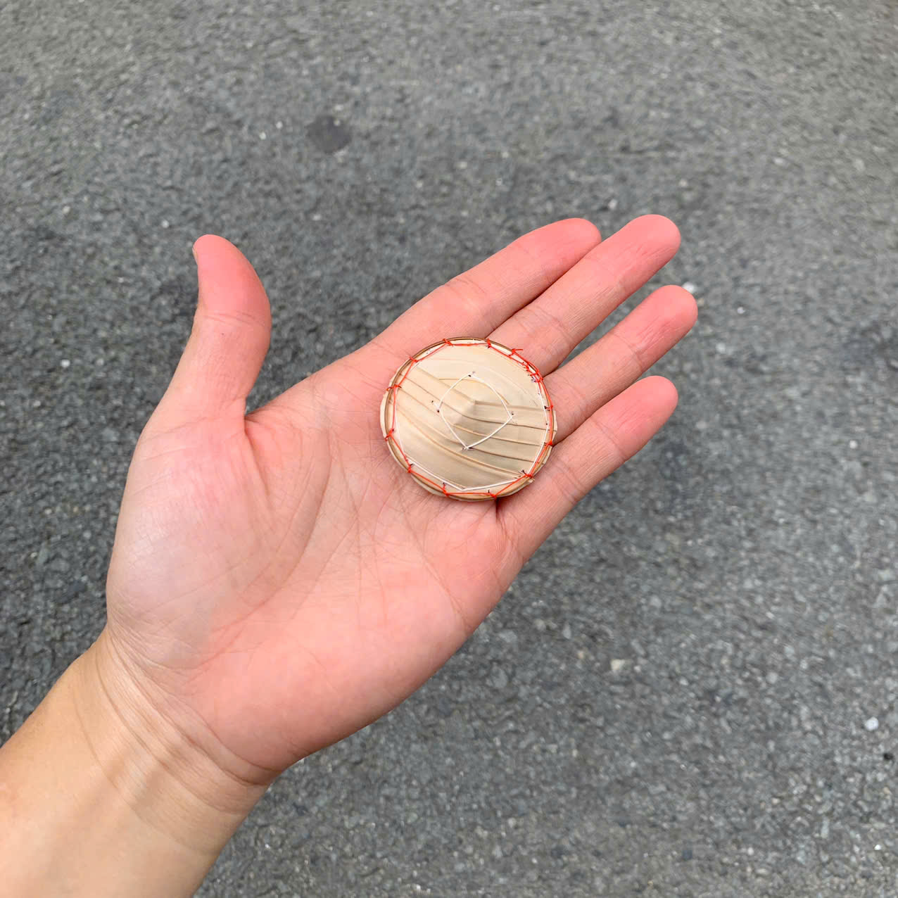 Nón lá mini trang trí phong cách đồng quê -  Nón lá decor đủ kích  thước