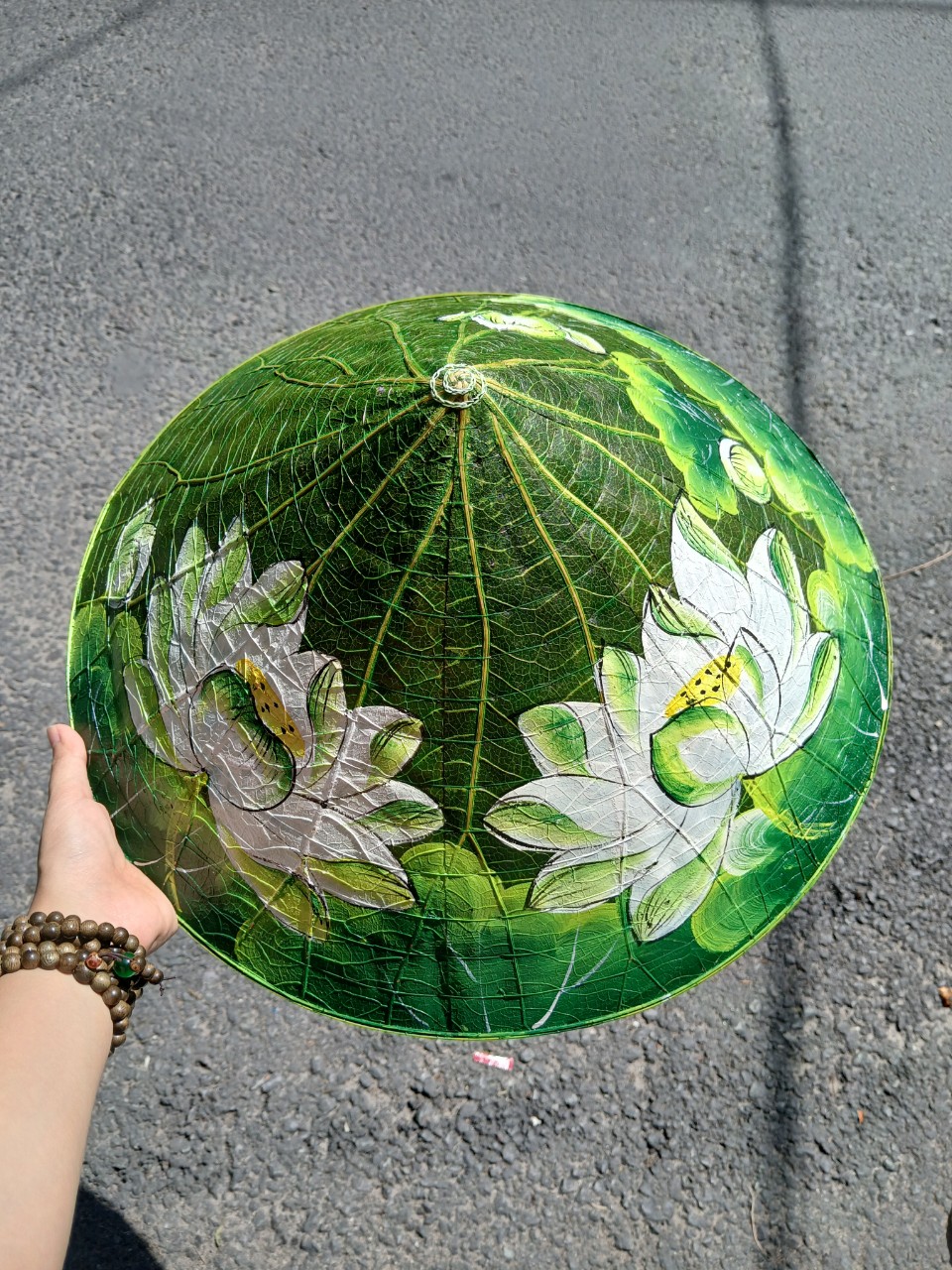 Nón lá bằng sen vẽ hoa - Nón lá sen chắc chắn (mẫu đẹp)