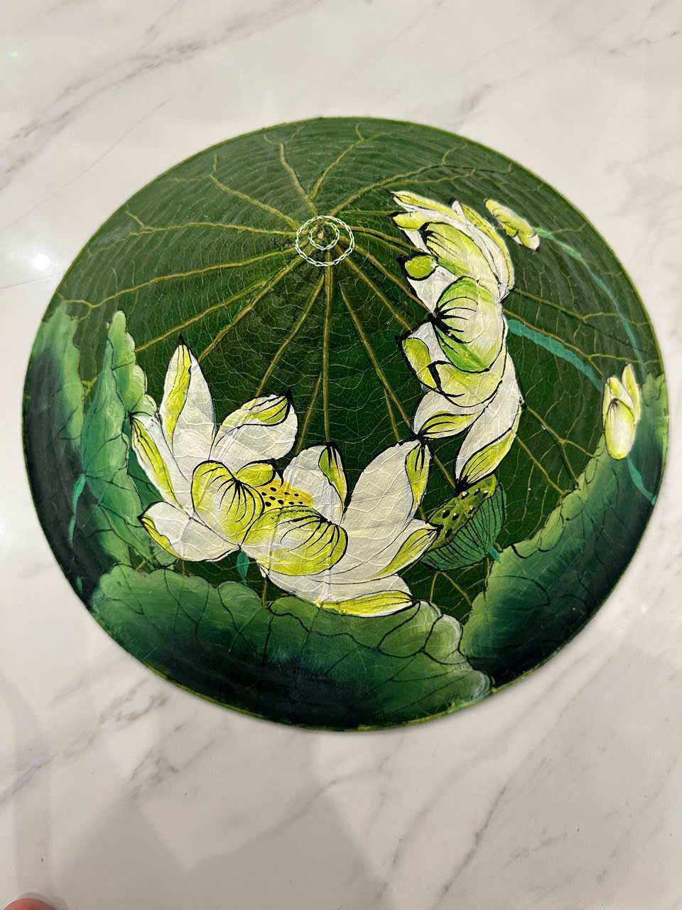 Nón lá bằng sen vẽ hoa - Nón lá sen chắc chắn (mẫu đẹp)