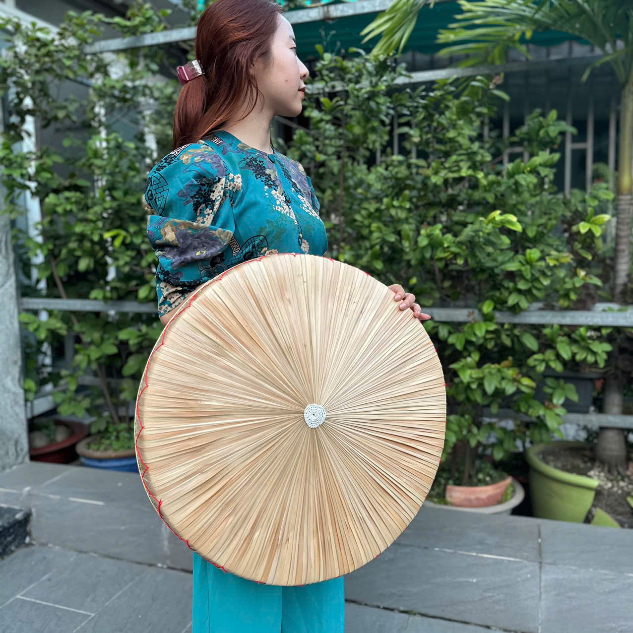 Nón quai thao dùng decor trang trí - Nón biểu diễn văn nghệ - Trang trí cực đẹp