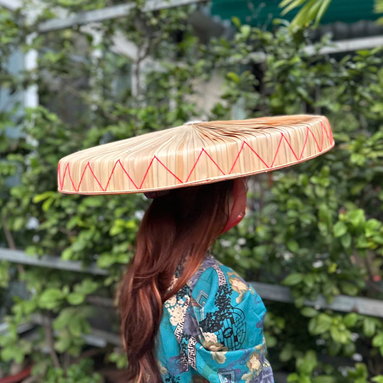 Nón quai thao dùng decor trang trí - Nón biểu diễn văn nghệ - Trang trí cực đẹp