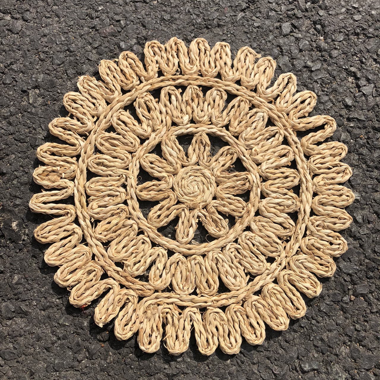 Thảm cói - Tấm lót hoạ tiết - Trải bàn, decor, trang trí tường