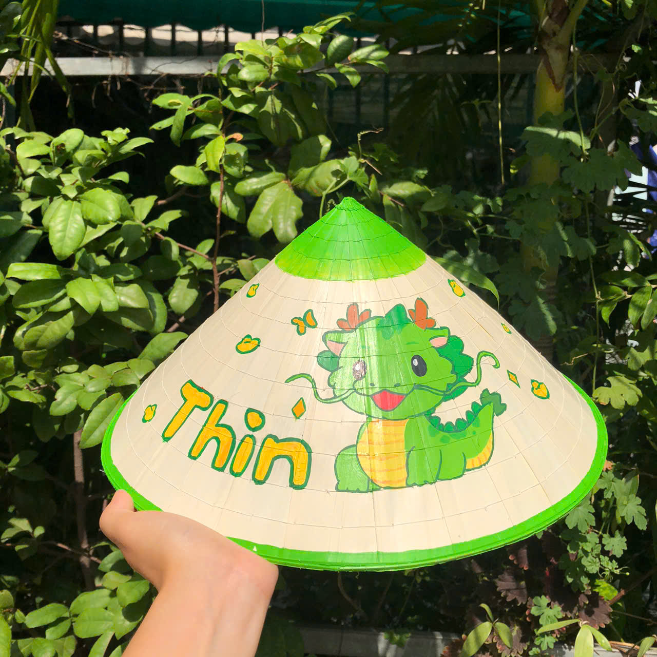Nón lá vẽ 12 con giáp - Nón lá Huế