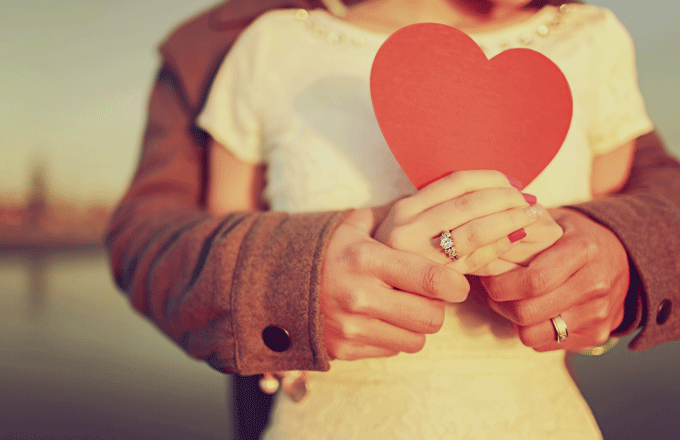 QUÀ TẶNG VÀ TRANG SỨC HOÀNG GIA