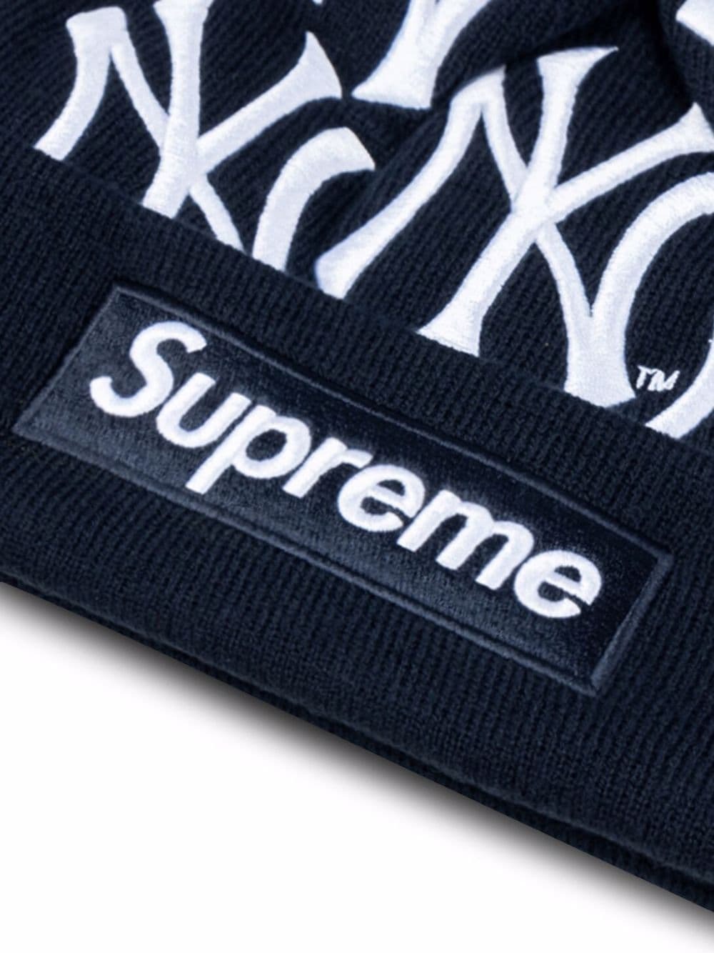 Mũ nón len Supreme x New York Yankees x New Era Box Logo