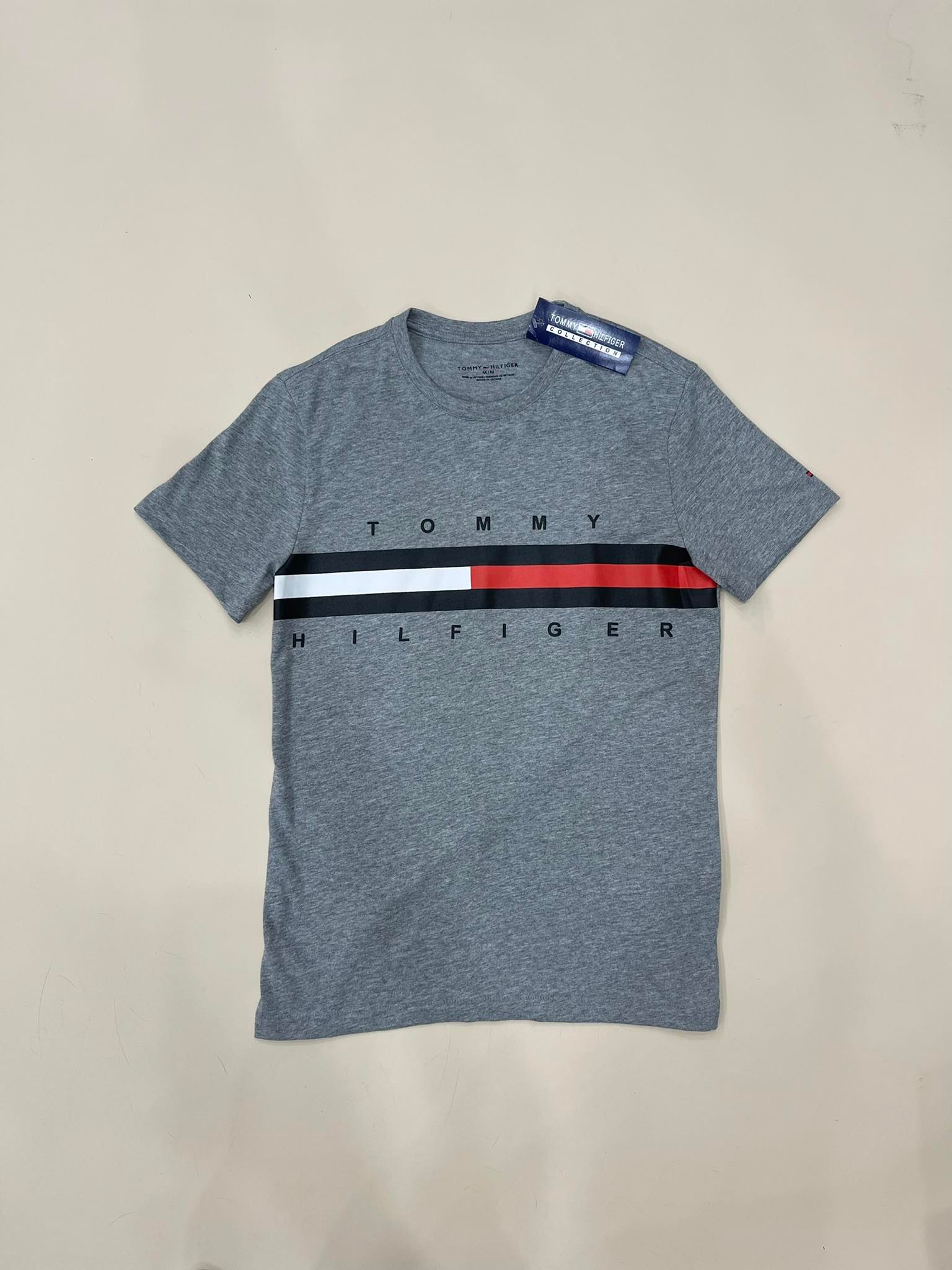 Áo Thể Thao Hè - Tommy Hilfiger Men's Regular sleeve logo t-shirt 
