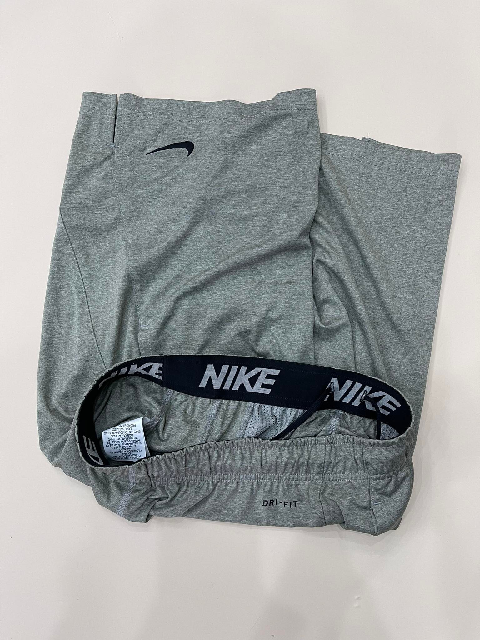 Quần Shorts - Nike Dri-fit Linerless 9” Men's Shorts 'Grey'