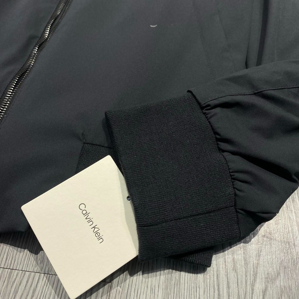 Áo Khoác Chính Hãng - Calvin Klein Men's Lightweight Bomber Jacket ‘Iron’ - C24037AZ-IRN