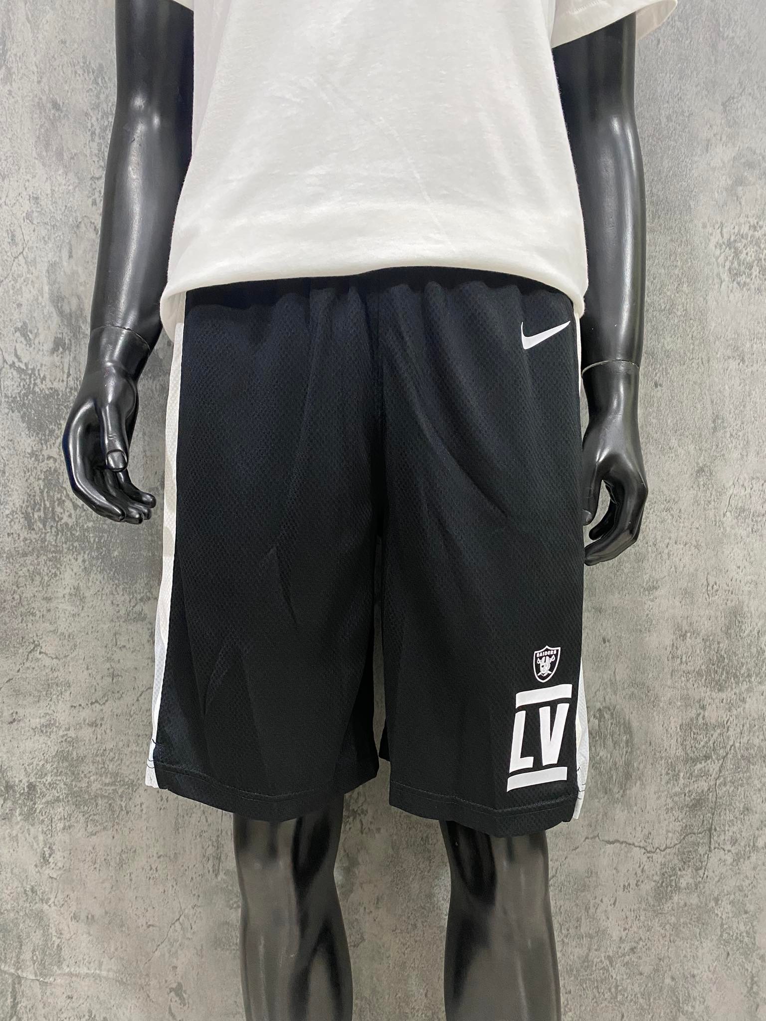 Quần Shorts - NIKE CLB Bóng Bầu Dục Black White