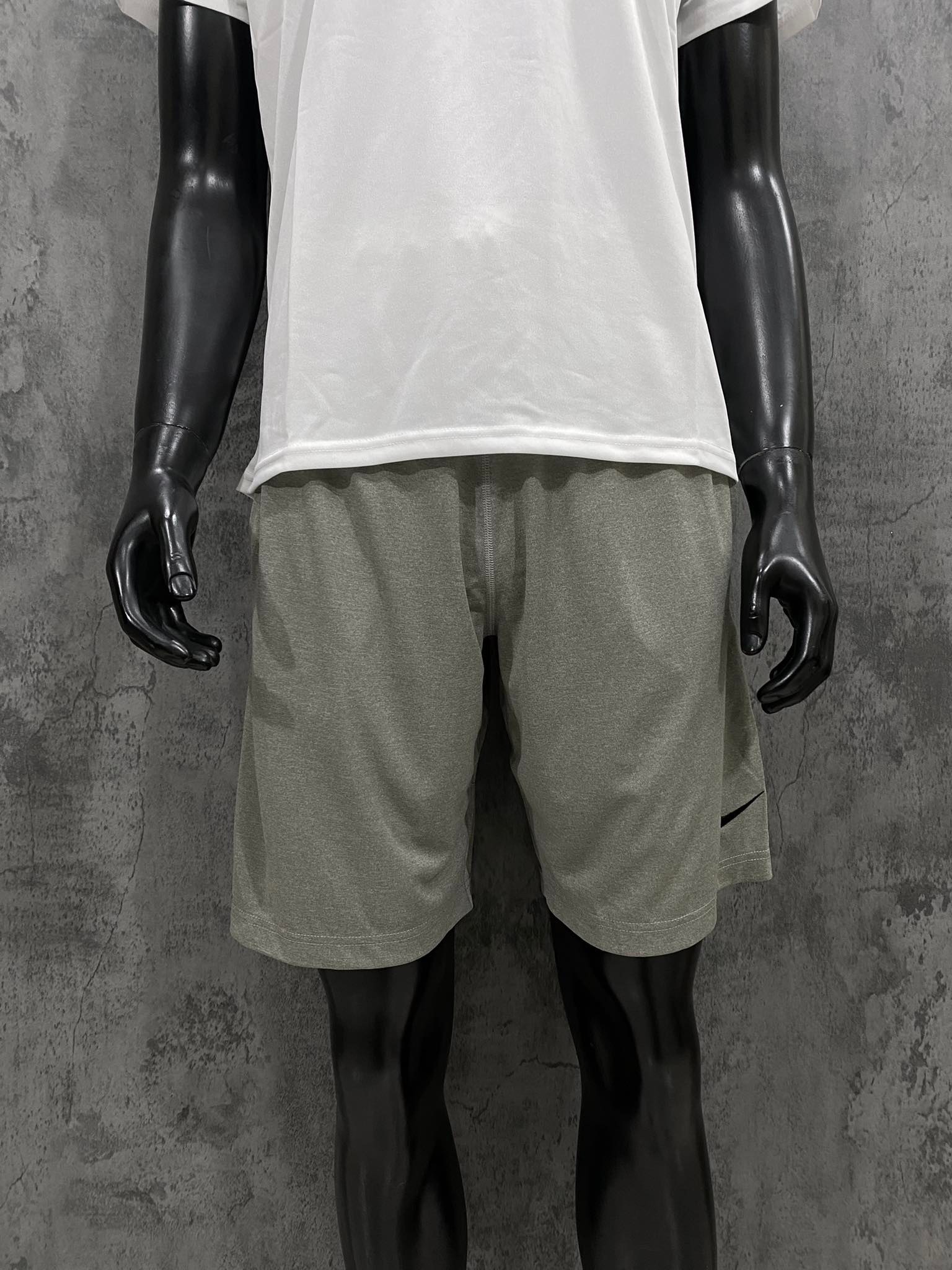 Quần Shorts - Nike Dri-fit Linerless 9” Men's Shorts 'Grey'