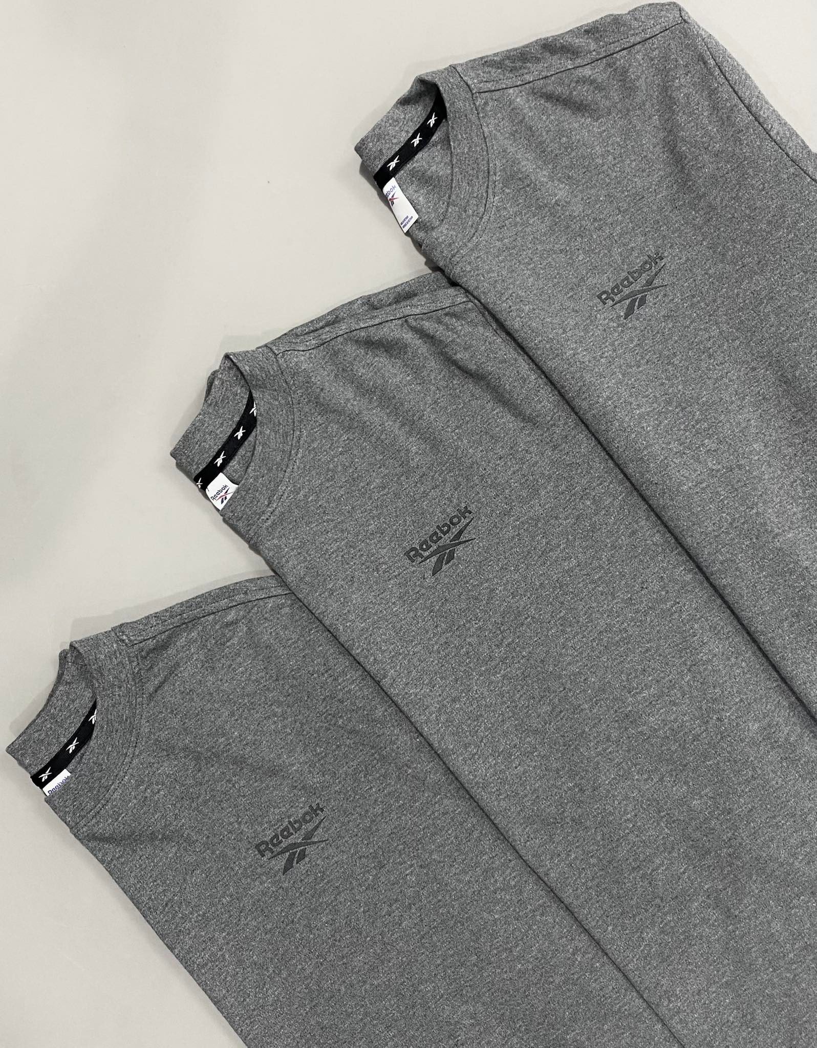 Áo Sweatshirts Chính Hãng - Reebok Long Sleeve 'Grey' - SW061